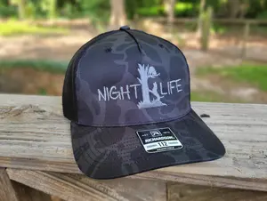 Night Life Coon Hunting Duck Camo Richardson Snapback Mesh Trucker Hat
