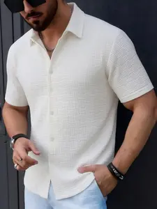 Men's three-dimensional texture short-sleeved button-down shirt, a casual POLO shirt suitable for daily commuting, combining both fashionable, Classic and casual styles with a street vibe, Streetwear