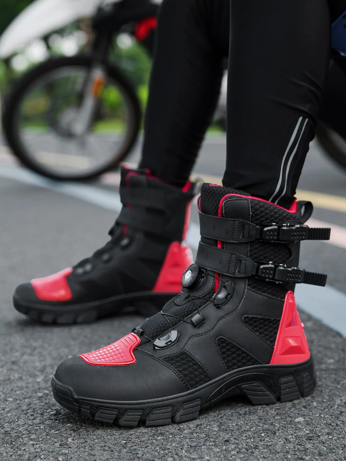 Men's Motorcycle Riding Boots, Anti-Slip Durable Comfortable Racing Shoes, Waterproof Safety Design, Ideal for Motorbike Enthusiasts, Rubber