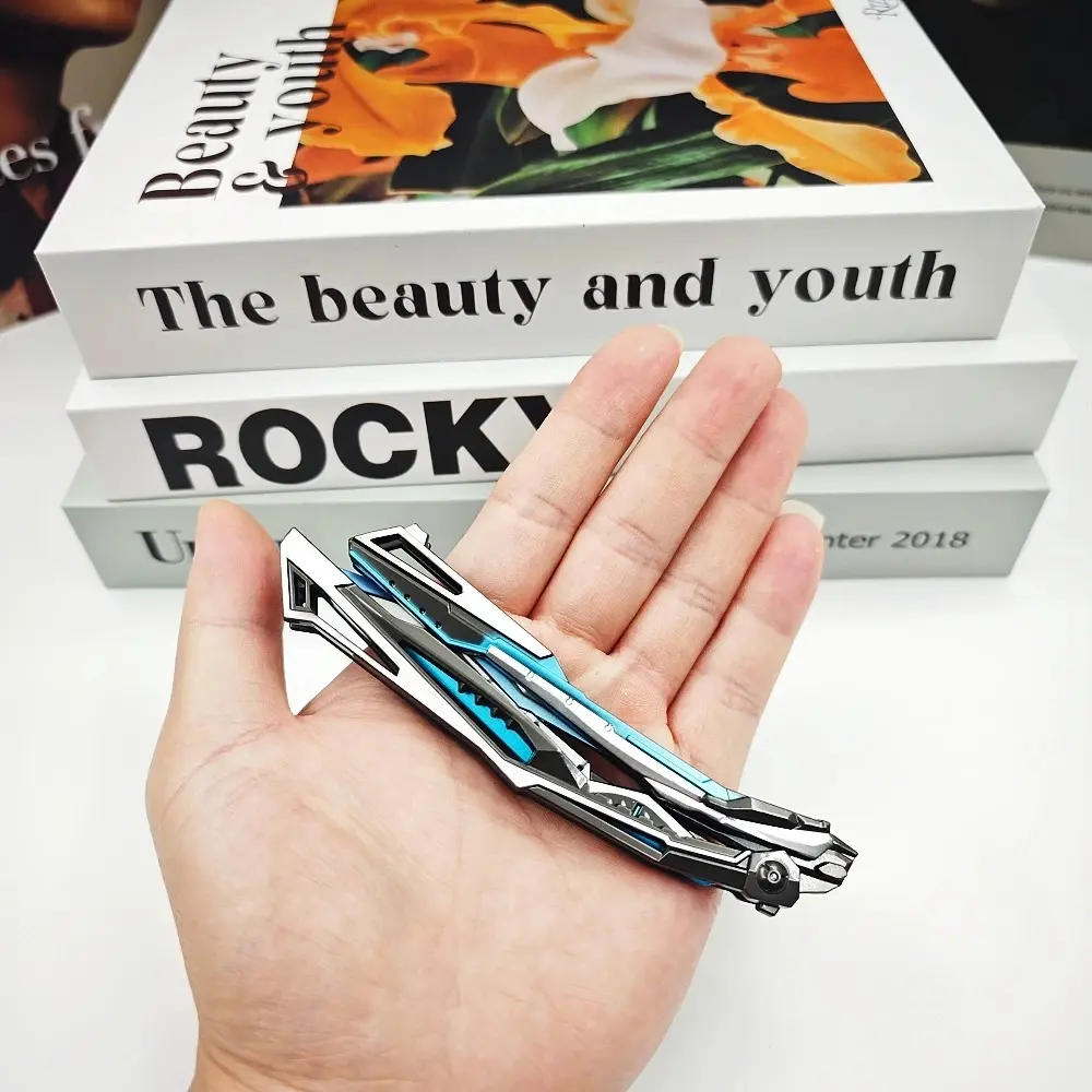 22cm Valorant Zinc Alloy  Model - Unsharpened Training Tool for Beginners, Collectible Game Fan Toy