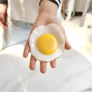 Creative Cute Egg Squeezing Toy, Leisure Stress Relief Toy with a Mud-like Texture, Novel and Fun for Pranking