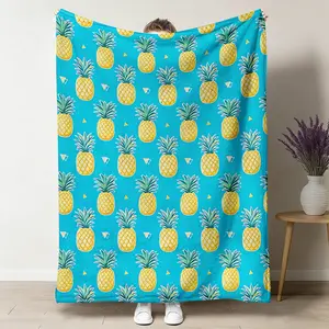 Tropical Pineapple Flannel Throw Blanket, Summer Fruit Watercolor Soft Cozy Warm Blanket, Statement Piece for Bedroom Living Room Sofa, Gift for Her Him, Lightweight Nap Blanket for Beach Picnic, Fresh Home Decor