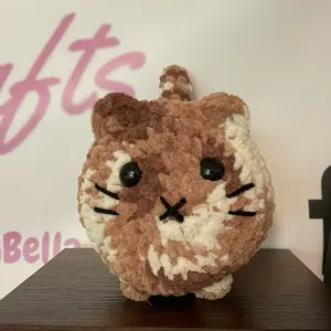 Crochet s’mores Loaf Cat brown and cream color kitty hand made