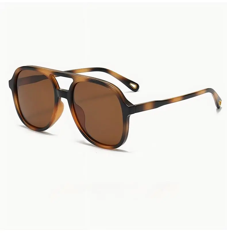 Unisex 70s Vintage Square Aviator Sunglasses - Trendy Styling, Polycarbonate Frame, Polarized UV400 Blocking Lenses, UV Protection Eyewear, Women's Sunglasses, Stylish Fashion Accessories, Trendy Styling Sunglasses, Polarized Sunglasses