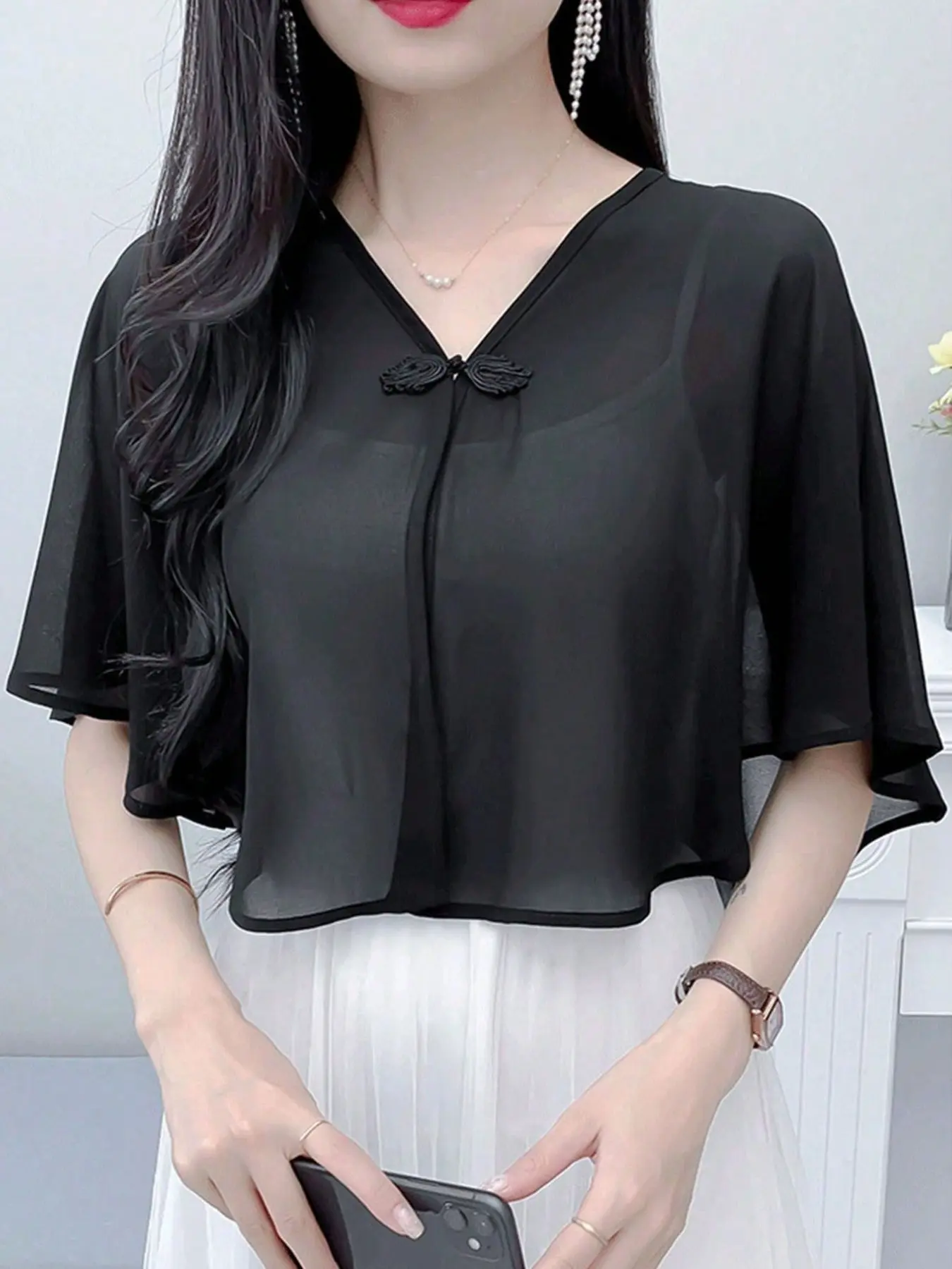 Women's Summer Sun Protection Beach Shawl, Slim-Fitting Casual Fashion Lightweight Cardigan, Butterfly Pattern, Small Outerwear