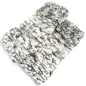 Pre-owned CHANEL Cotton Small Leather Goods P39194 COCO Mark Rhinestone Wool Cashmere Gloves
