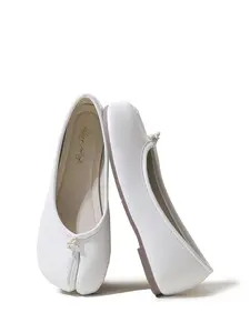 Mary Jane Tibi Toe Separated Shoes for Women, New Chunky Heel Fashion Simple Retro Pig Foot Ballet Flats, Size 26