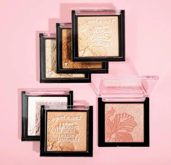 wet n wild MegaGlo Highlighting Powder, Highlighter Makeup, Shimmer Glow, Natural Pink