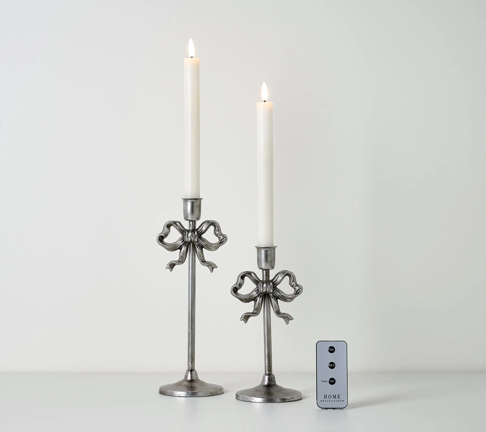 Home Reflections Set of 2 Bow Taper Holders with Tapers