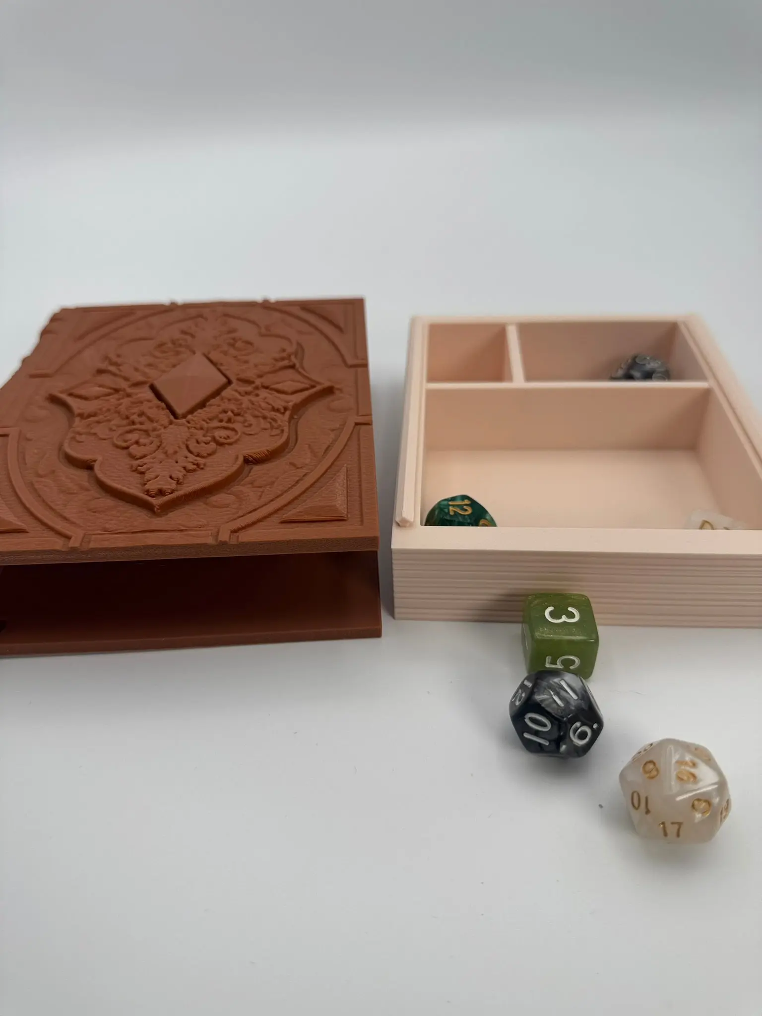 Book Themed Dice Tome Dice Holder & Rolling Tray for DND RPG Board Games Gift tower
