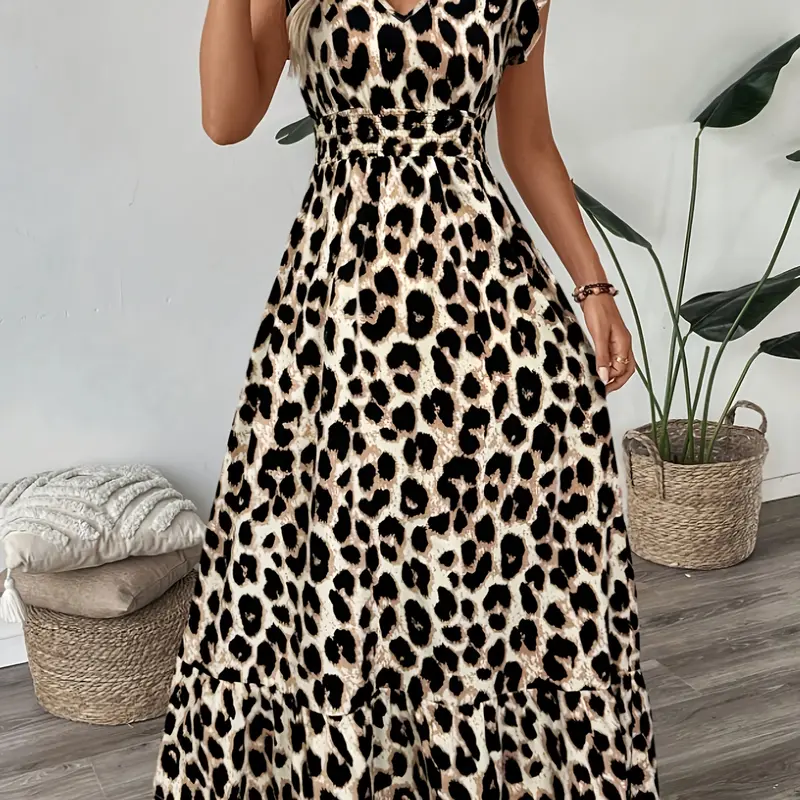Women's Elegant Fitted Leopard Print Long Dress with Butterfly Sleeves, Casual V Neck A-Line Feminine Dress for Summer, Boho Fashion Sundress