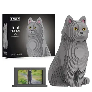 Shorthair Blue Cat Micro Building Blocks Set, Creative animal series mini Collect Model toy Building block model , High difficulty small particle assembly,  Great Christmas/ Birthday Gift for animal lover,2903PCS