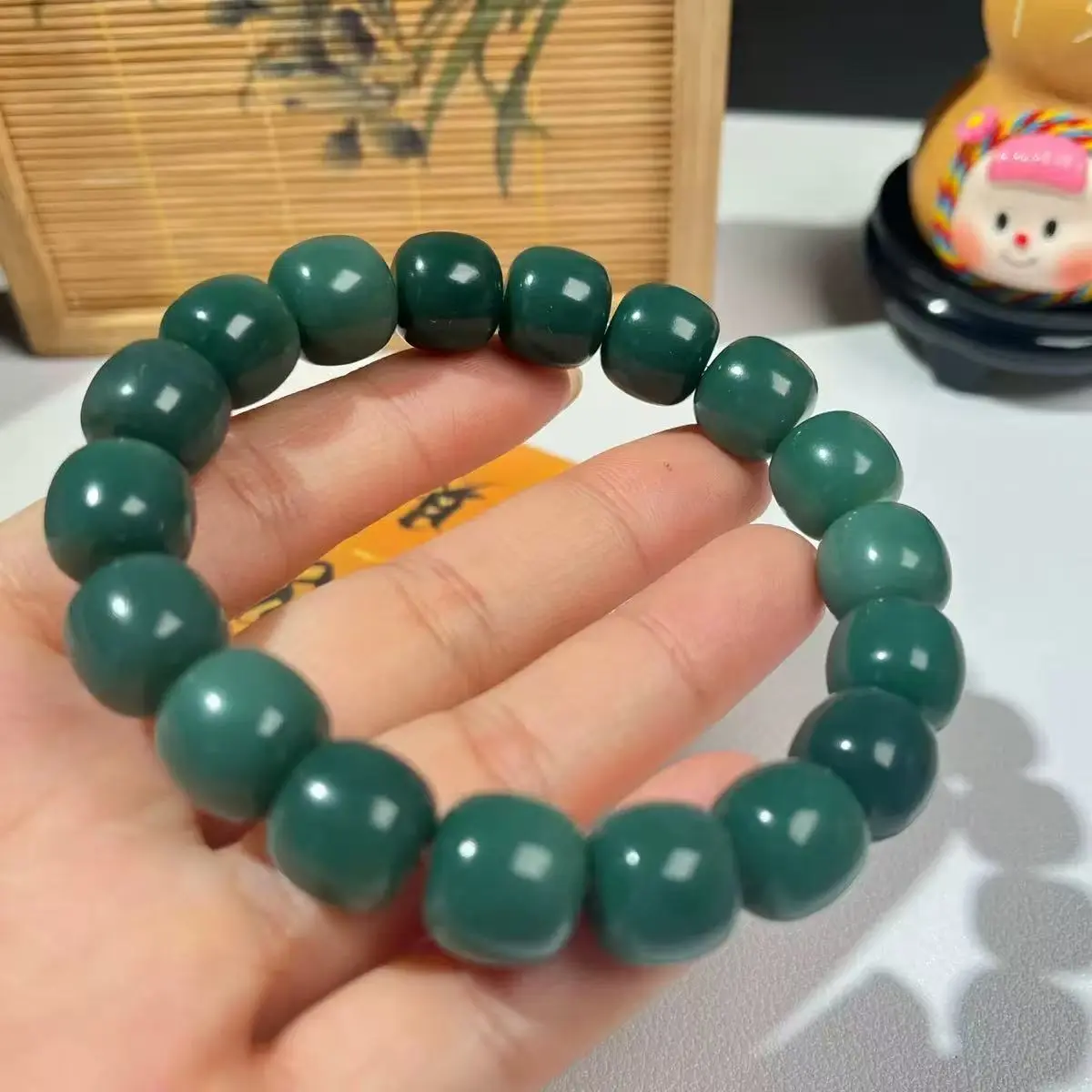 Green praying bodhi bead bracelets