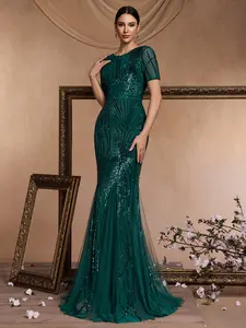 Emerald Green Vintage Tulle Sequin Mermaid Dress  Old Money Aesthetic  Luxe Palm Leaf Beading  Sexy V Neck Evening Maxi  Opulent Red Carpet Gown for Bachelorette Parties