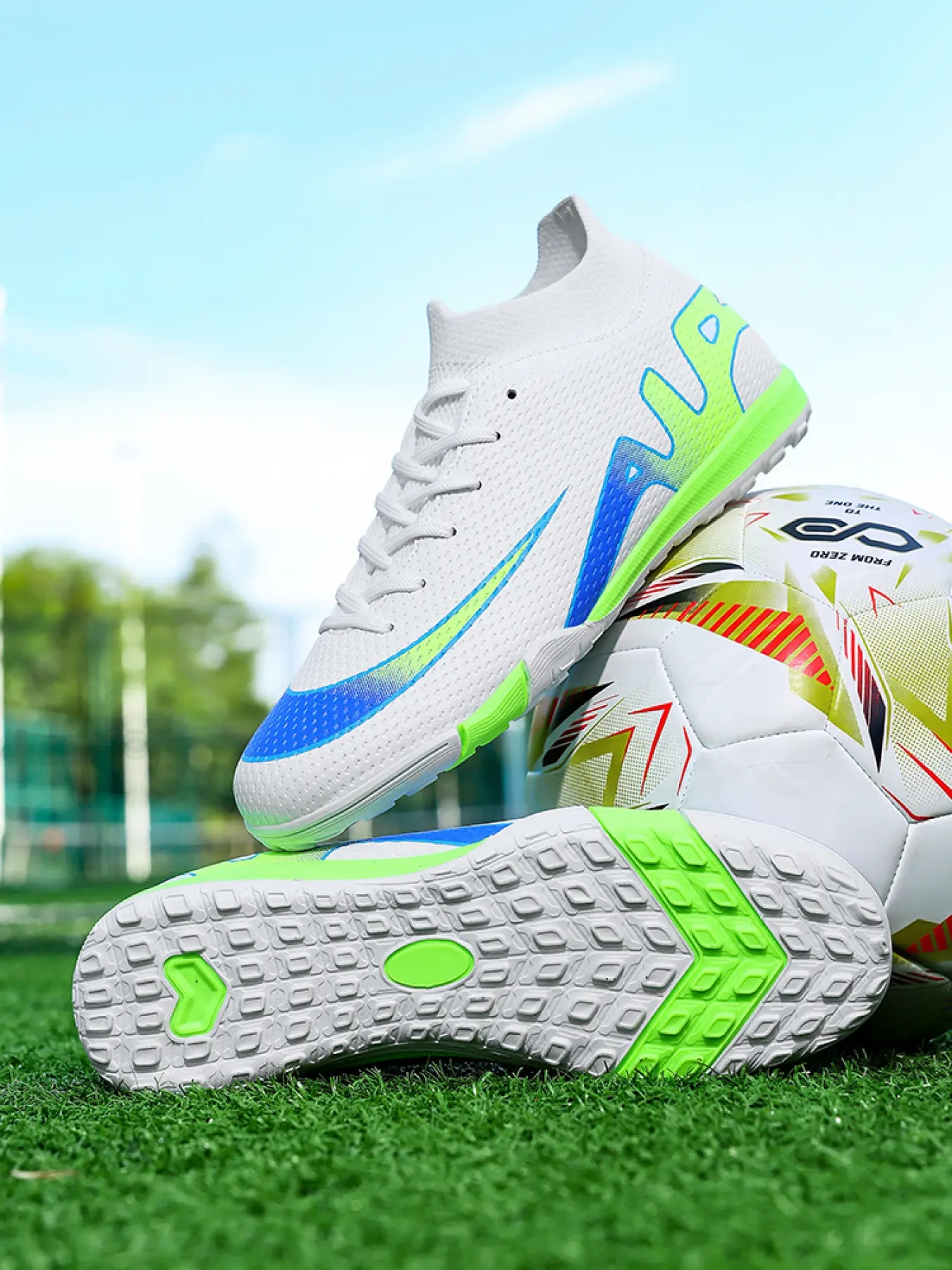 Parent-Child Pink-Blue Breathable Sock-Style Soccer Cleats, Soccer Shoes, Sports Shoes, Sock-Style Collar Fit, Breathable Mesh Upper, Soft Lining, Soft Fit & Easy On/Off, Ideal for Daily Soccer Training & Parent-Child Interaction Scenes
