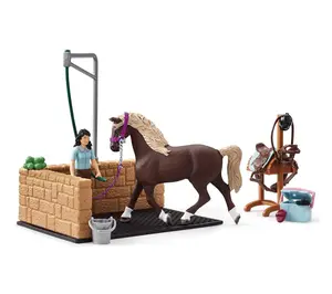 Schleich Horse Club: Washing Area w/ Emily & Luna - 19 Piece
