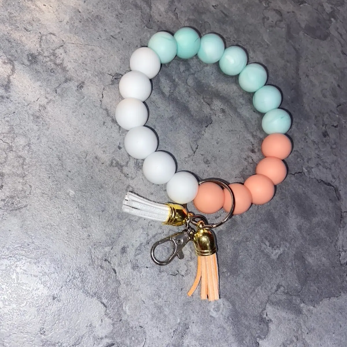 Silicone wristlet