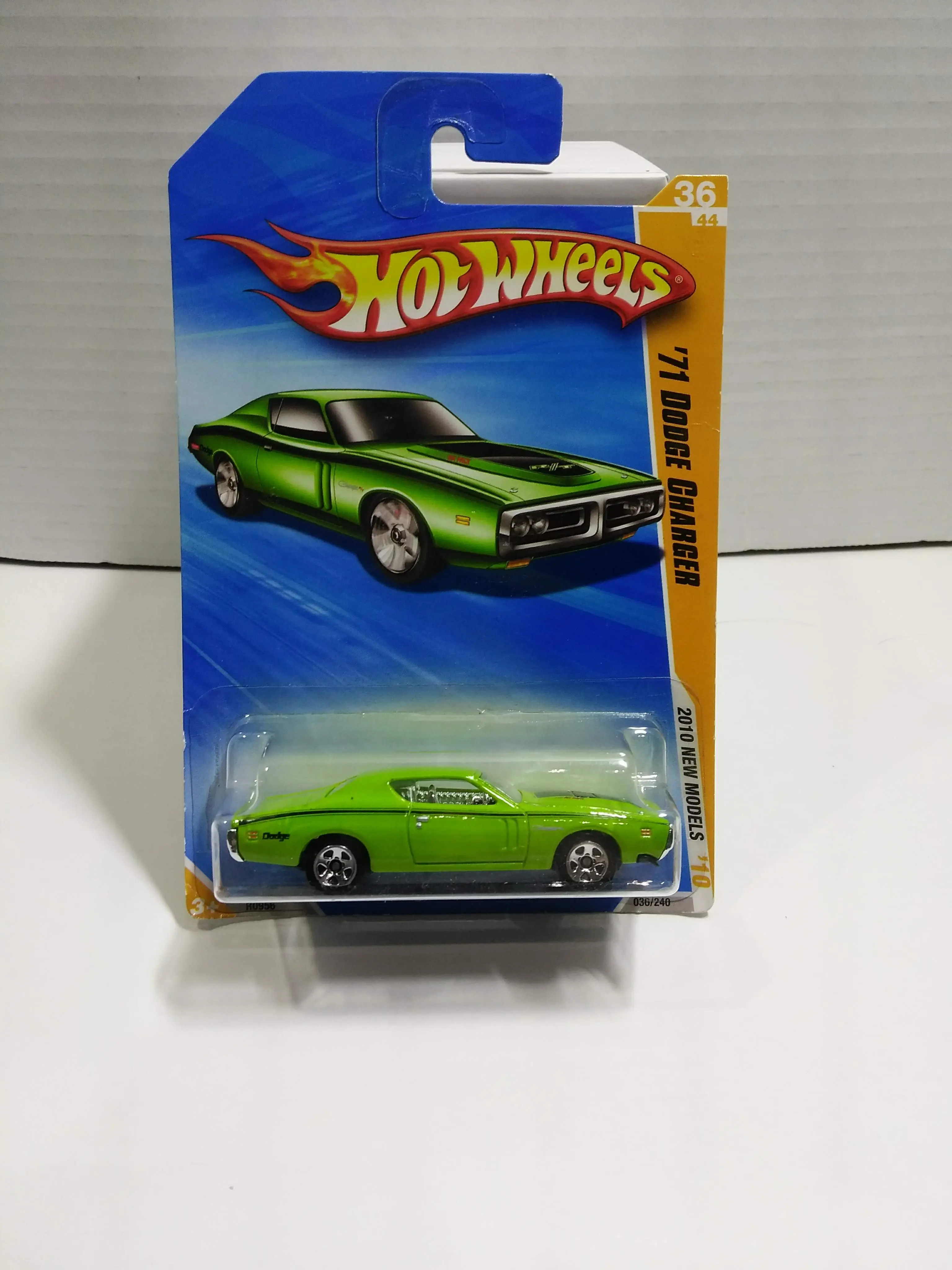 2010 Hot Wheels '71 Dodge Charger