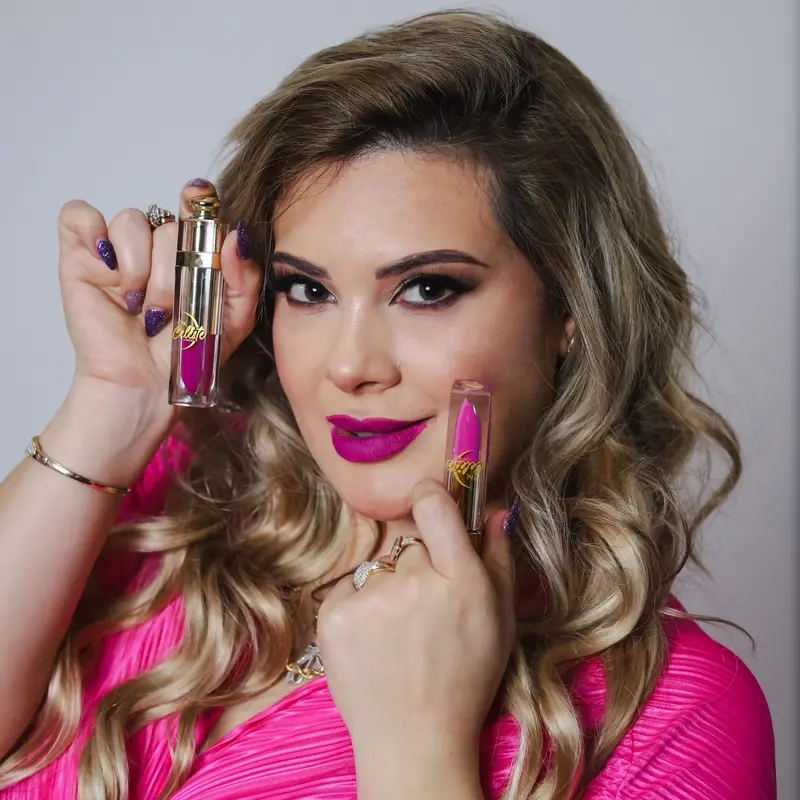 Matte lipstick Water Resit and Long Lasting Waterproof Makeup Lipgloss