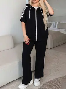 Plus Size Women's Colorblock Sportswear Set, Sweatsuit Set Outfit, Sports Clothing Set, Comfortable Casual Fashion T-Shirt + Side Stripe Sports Pants, Summer Street Style, Sweatsuit Outfits, Workout Sets