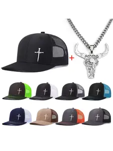 Unisex Baseball Cap Mesh Hat & Bull Head Necklace Set, Cross Printed Mesh Design, Adjustable Fit, Casual All-Season Wear, Men/women, Snapback Trucker Hat