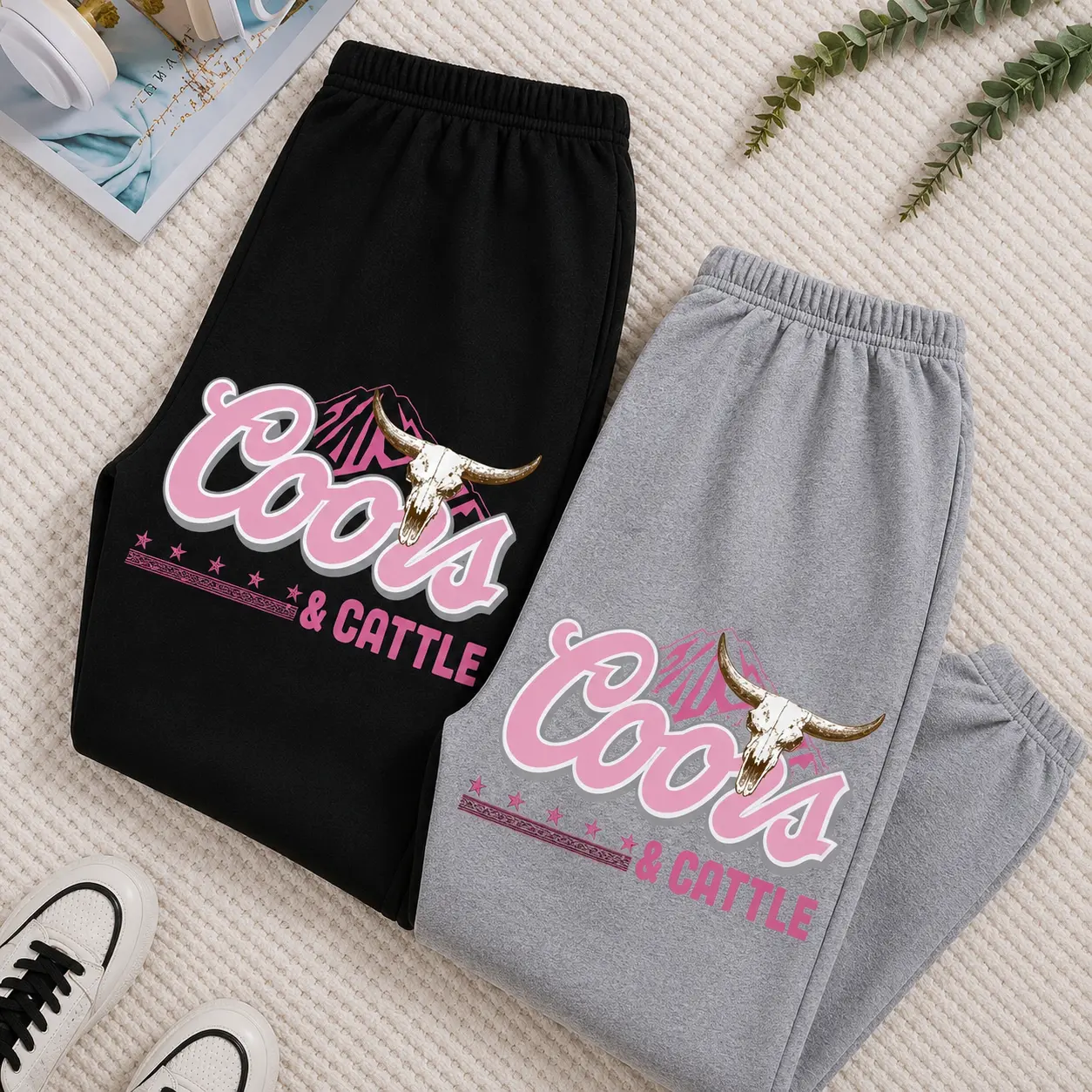 Cows and Cattle Graphic Sweatpants for Women and Men, Western Cowgirl Jogger Pants, Pink Longhorn Skull Country Streetwear, Cozy Casual Lounge Trousers, Gift for Ranch Girls, Farm Lovers, Girlfriend and Best Friend, Trending Western Fashion 2026