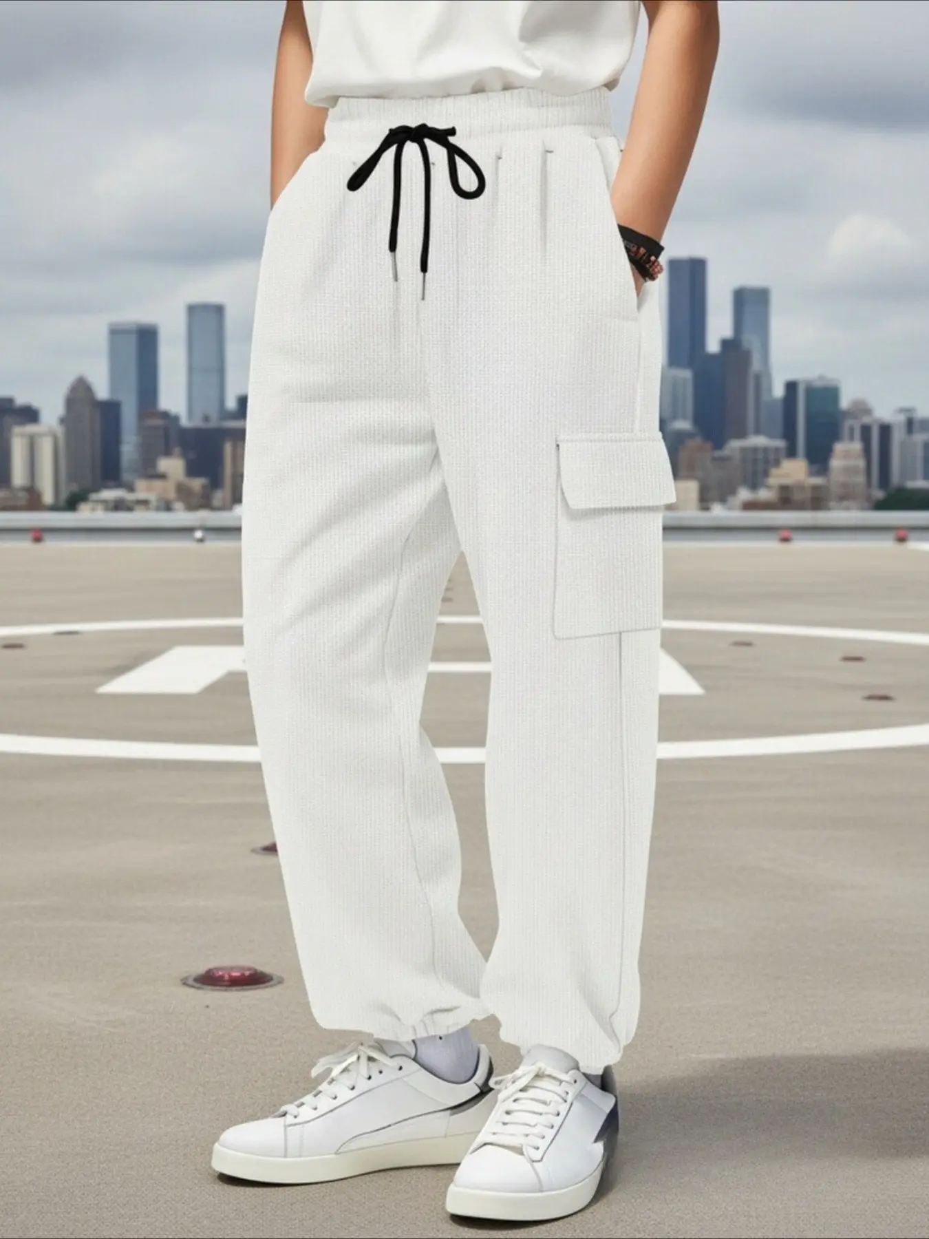 Men's Waffle Textured Joggers with Waistband Design and Multiple Pockets, Comfortable Style for Streetwear and Outdoor Sports, Casual Sports Trousers