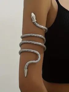 Trendy 3D Snake Head Design Bracelet with Scale Pattern Snake Body, Perfect for Daily Wear, Parties, Festivals, Unique Gift Idea, Stackable Bracelets, Adjustable Bangle Jewelry