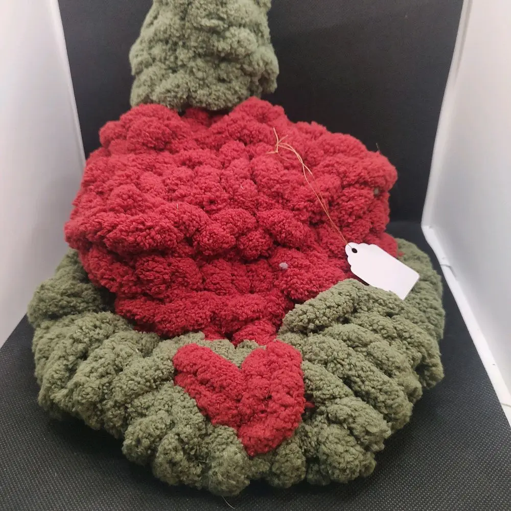 green and red crocheted baby Christmas hat