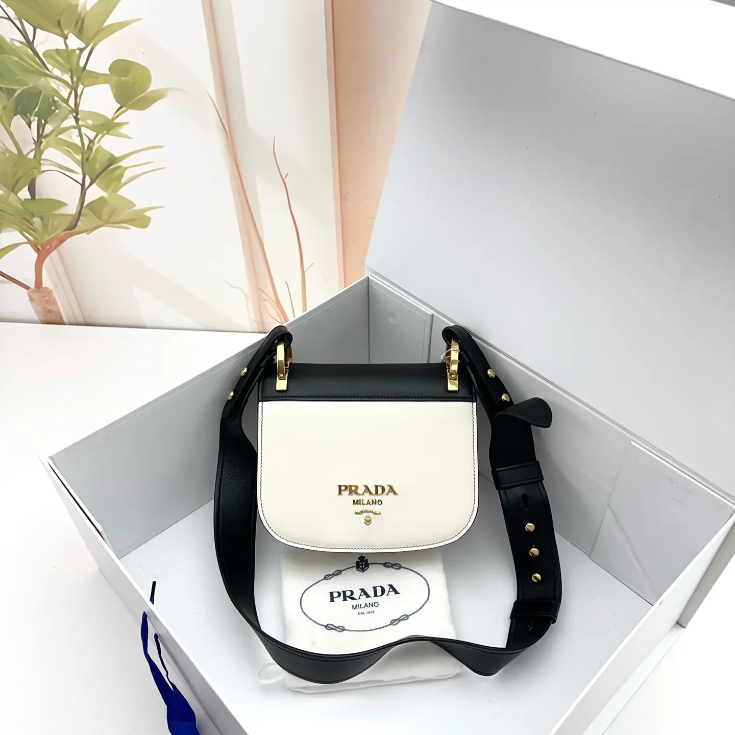 Pre-owned PRADA Black & White Leather Flap Crossbody Shoulder Bag 0727luna 23369697