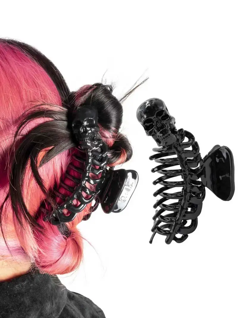 claw clip embedded in skull picture - TikTok Shop display picture 1