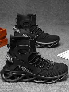 Men's Casual Sports Shoes, Fashionable Comfortable Breathable Flyknit Sneakers, Large Size Textile Upper, Less Than Ankle Height, Eva Sole, Breathable Athletic Sneakers