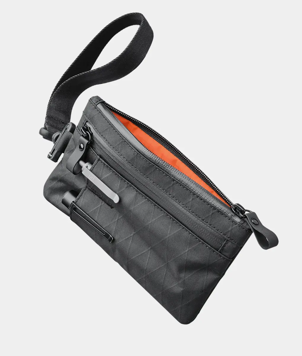 Zip Clutch