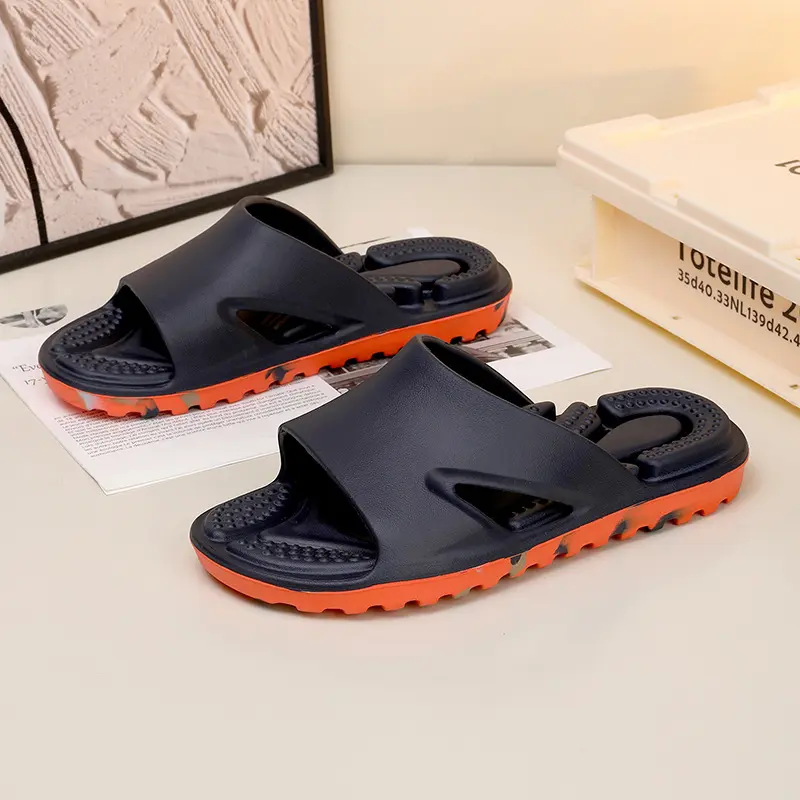 Bdhjydb Men'S Summer Korean-Style Trendy New Outdoor Sandals Indoor Bathroom And Home Use, Two-Tone Slip-On Slippers