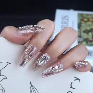 Adorable Short Press-on Nails Set - 10 Pcs Reusable Handmade Rhinestones & Pearls with Professional Application Kit for Unique Manicure