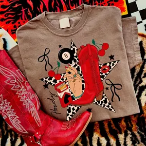 Howdy Cowgirl Star Collage shirt, vintage crewneck sweatshirts, western outfit women, cowgirl outfits, western clothing stuff tops, country concert outfits, western style clothes 4