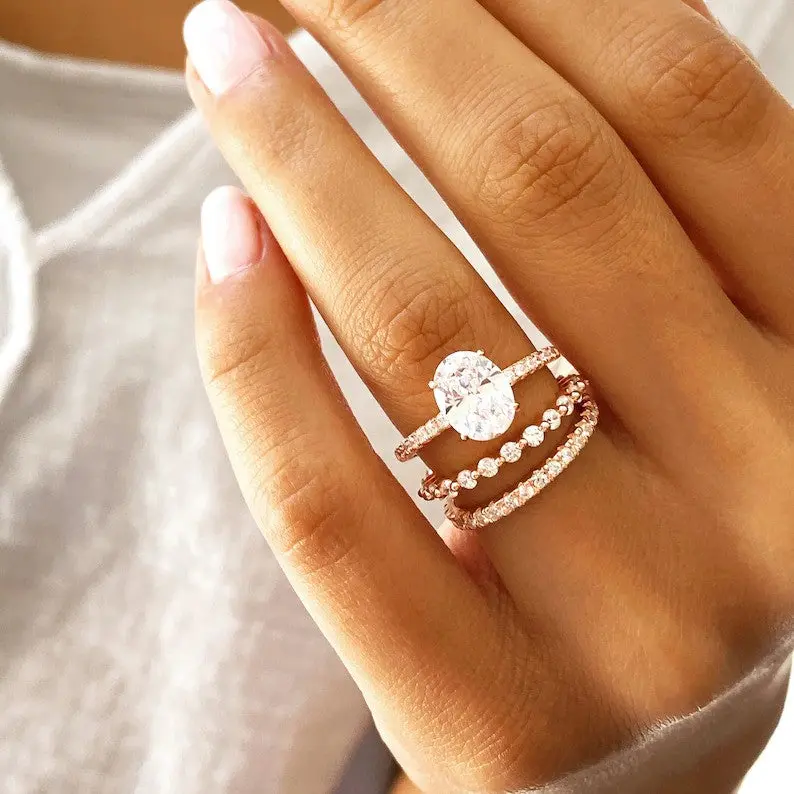 4.0 CTW Oval Cut, 3-Piece Wedding Ring Set