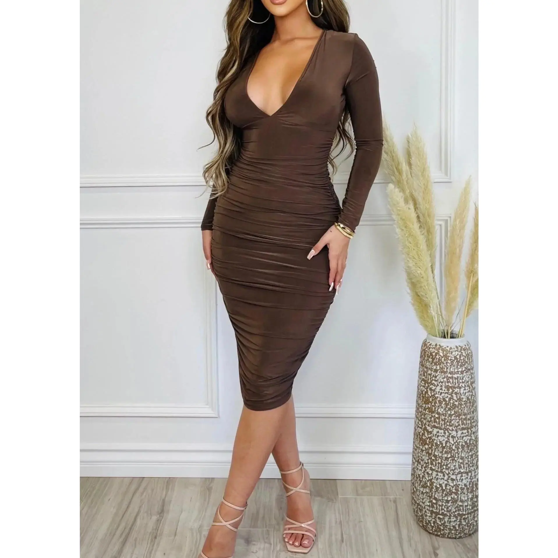 Duarte Stretchy Long Sleeve V Neck Mocha Dress