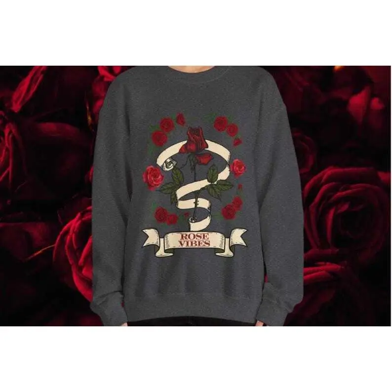 Valentines Sweatshirt, Roses Sweater, Roses Valentines Crewneck Sweatshirt, Gift for Couples, y2k Pullover, Romantic Roses Valentines Jumper