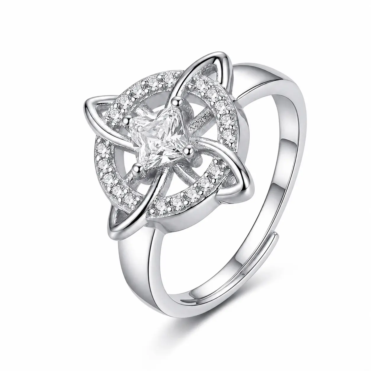 4. April : Diamond Artificial Crystal