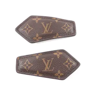 Pre-owned Louis Vuitton Calfskin Small Leather Goods Valletta Backstage MNG Leather Clutch