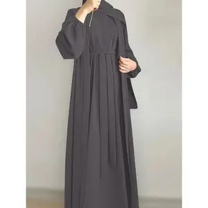 This Women'S Middle Eastern Muslim Two-Piece Outfit from Turkey Features a Solid Color Casual Dress Suitable for Everyday Wear, Complete with a Cinched Waist Belt