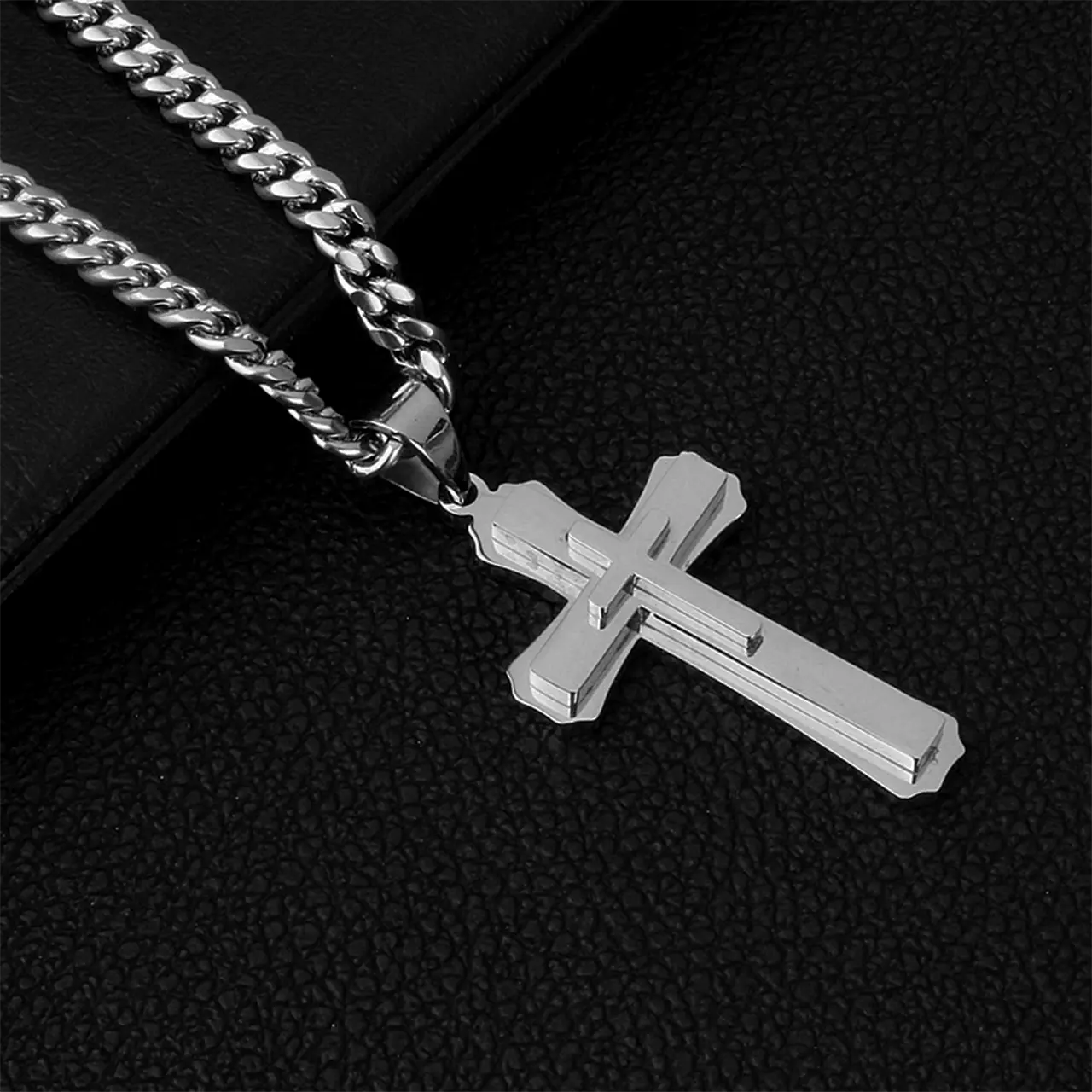 Stainless Steel Cross Pendant Necklace - Men's Silver Cuban Chain, Christian Religious Jewelry, Hip Hop Streetwear Accessories, Faith Necklace, Cross Chain Design, Silver Cross Necklaces