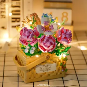 Rose Basket Building Blocks, Eternal Flower Miniature Toy, Artificial Roses Bouquet, Perfect Gift for Birthday, Wedding, New Year, Valentine's Day, DIY Assembly Puzzle