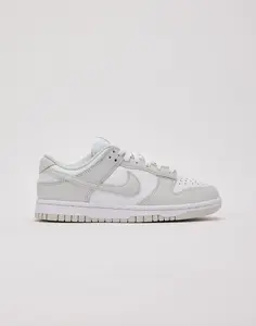 Womens Nike Dunk Low