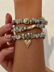 Women's Heart Pendant Beaded Bracelet Set, Simple Fashion Design, Perfect Gift for Women, Ideal for Layering & Vacation Wear
