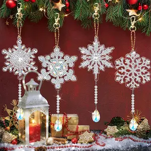 Christmas DIY Diamond Arts Colorful Painting Kit, 4 Counts/set Snowflake Shaped Hanging Ornament DIY Pendant for Bag, Car, Home, Window, Decoration Ornaments Decoration, Christmas Decorations