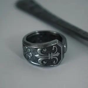 Fleur De Lis Spoon Ring with Decorative Design and Floral Motif