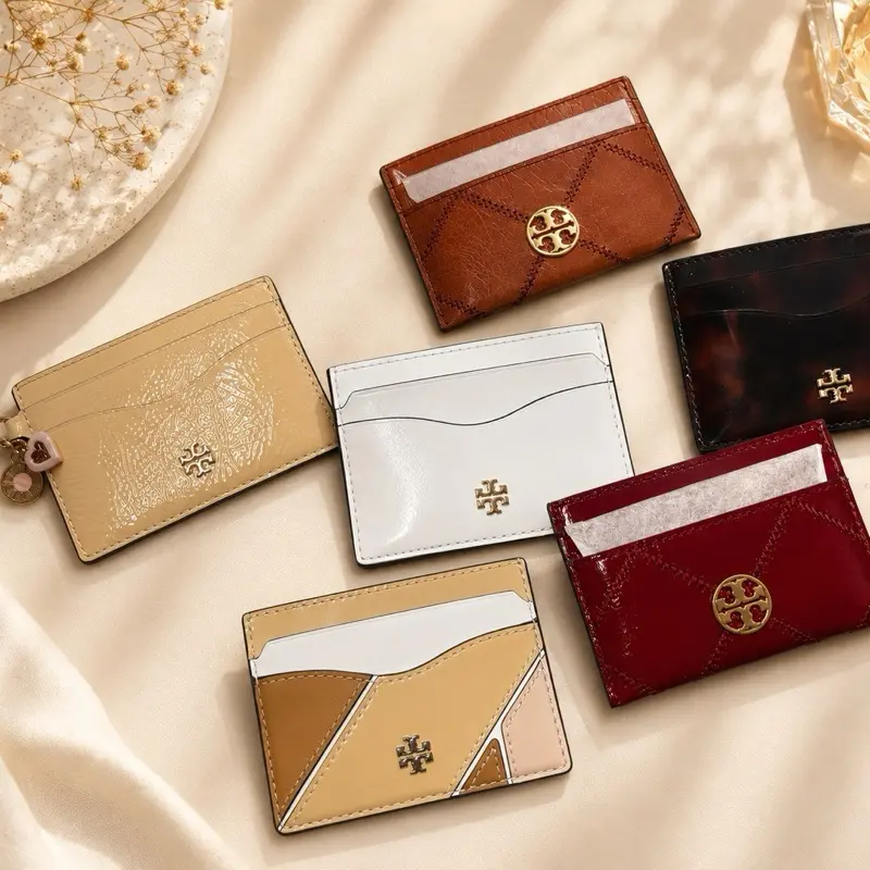 Women’s Slim Leather Card Holder, Compact Case with 5 Slots for Daily Use