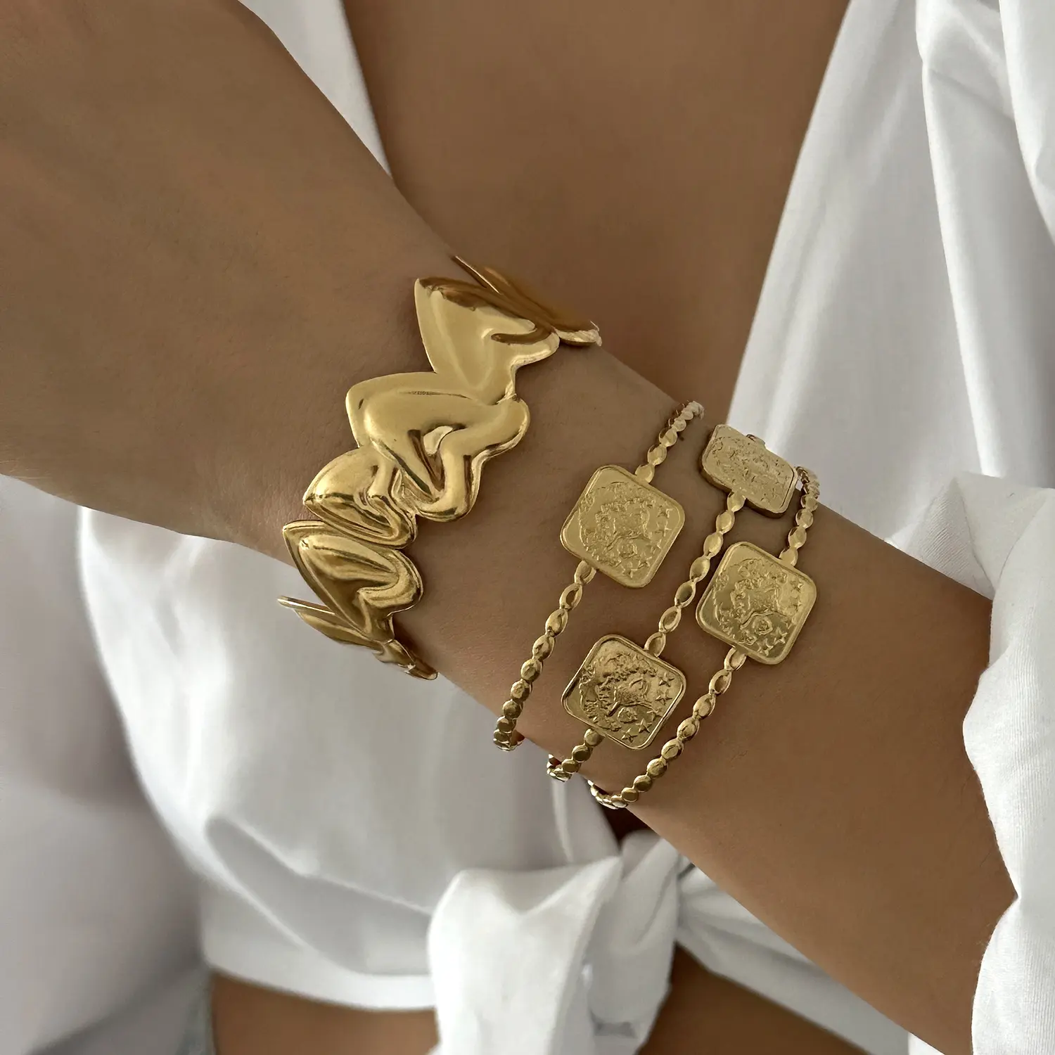 Vintage Stainless Steel Wide Bangles for Women Luxury Gold Color Flower Leaf Geometric Chunky Bracelet Party Aesthetic Jewelry